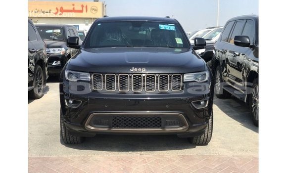 Buy Import Jeep Cherokee Grey Car in Import - Dubai in Central Buy Import Jeep Cherokee Grey Car in Import - Dubai in Central