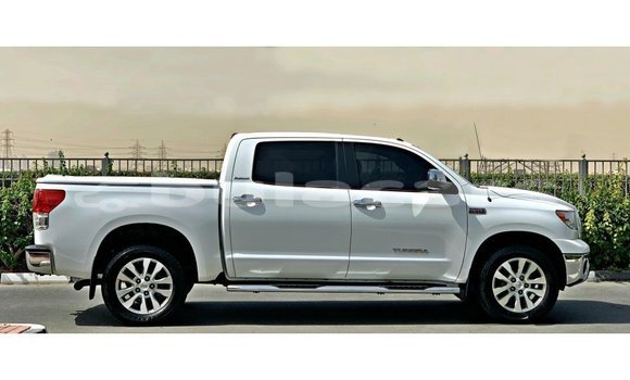 Buy Import Toyota Tundra White Car in Import - Dubai in Central Buy Import Toyota Tundra White Car in Import - Dubai in Central