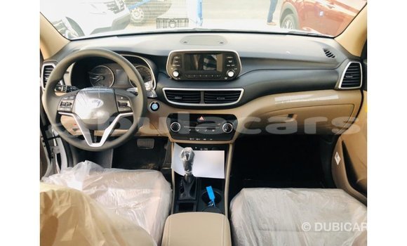 Buy Import Hyundai Tucson White Car in Import - Dubai in Central Buy Import Hyundai Tucson White Car in Import - Dubai in Central
