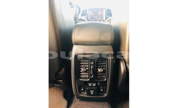 Buy Import Jeep Grand Cherokee Black Car in Import - Dubai in Central Buy Import Jeep Grand Cherokee Black Car in Import - Dubai in Central
