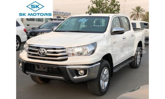 Buy Import Toyota Hilux White Car in Import - Dubai in Central Buy Import Toyota Hilux White Car in Import - Dubai in Central