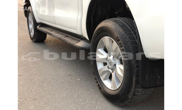 Buy Import Toyota Hilux White Car in Import - Dubai in Central Buy Import Toyota Hilux White Car in Import - Dubai in Central