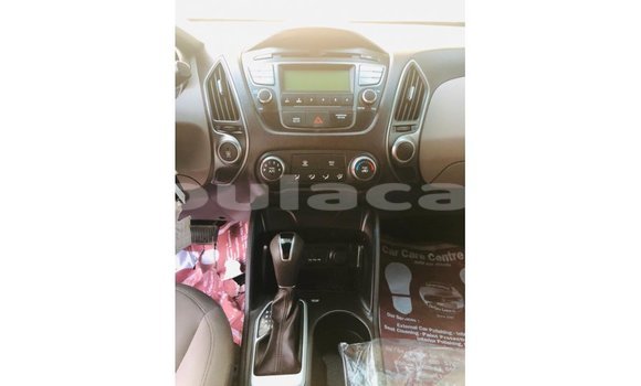 Buy Import Hyundai Tucson Blue Car in Import - Dubai in Central Buy Import Hyundai Tucson Blue Car in Import - Dubai in Central