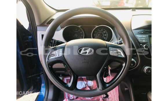 Buy Import Hyundai Tucson Blue Car in Import - Dubai in Central Buy Import Hyundai Tucson Blue Car in Import - Dubai in Central
