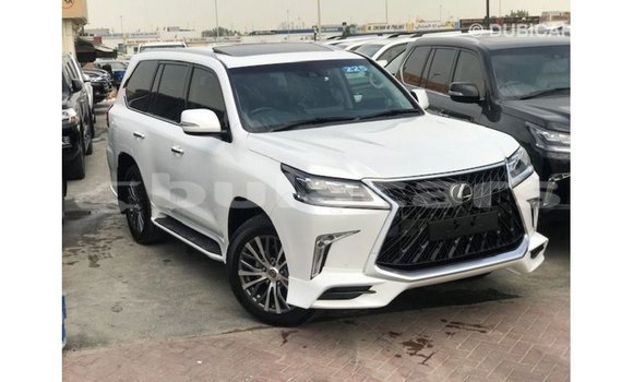 Buy Import Lexus LX White Car in Import - Dubai in Central Buy Import Lexus LX White Car in Import - Dubai in Central