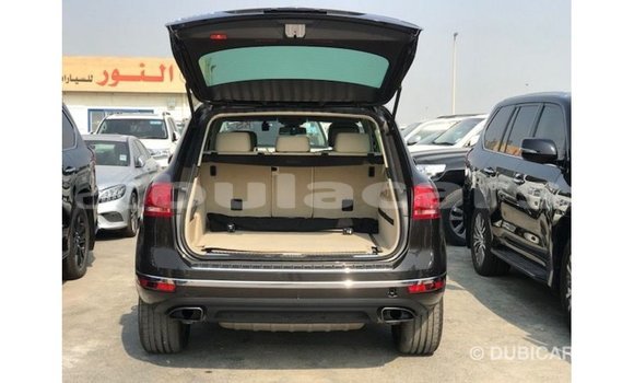 Buy Import Volkswagen Touareg Brown Car in Import - Dubai in Central Buy Import Volkswagen Touareg Brown Car in Import - Dubai in Central