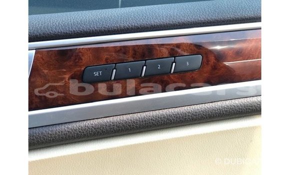 Buy Import Volkswagen Touareg Brown Car in Import - Dubai in Central Buy Import Volkswagen Touareg Brown Car in Import - Dubai in Central