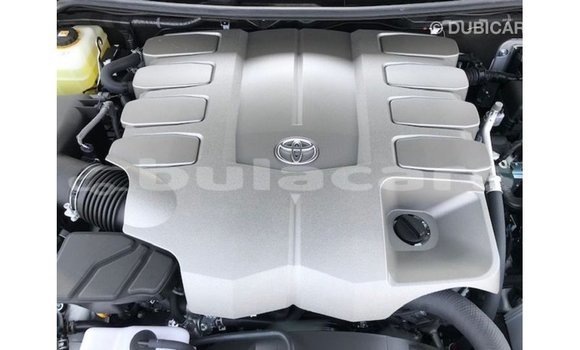 Buy Import Toyota Land Cruiser White Car in Import - Dubai in Central Buy Import Toyota Land Cruiser White Car in Import - Dubai in Central