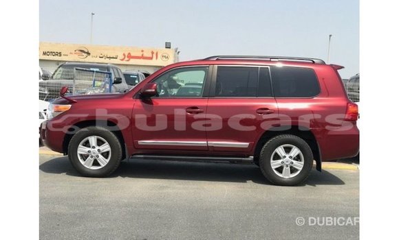 Buy Import Toyota Land Cruiser Red Car in Import - Dubai in Central Buy Import Toyota Land Cruiser Red Car in Import - Dubai in Central