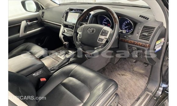 Buy Import Toyota Land Cruiser Black Car in Import - Dubai in Central Buy Import Toyota Land Cruiser Black Car in Import - Dubai in Central