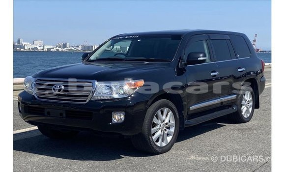 Buy Import Toyota Land Cruiser Black Car in Import - Dubai in Central Buy Import Toyota Land Cruiser Black Car in Import - Dubai in Central