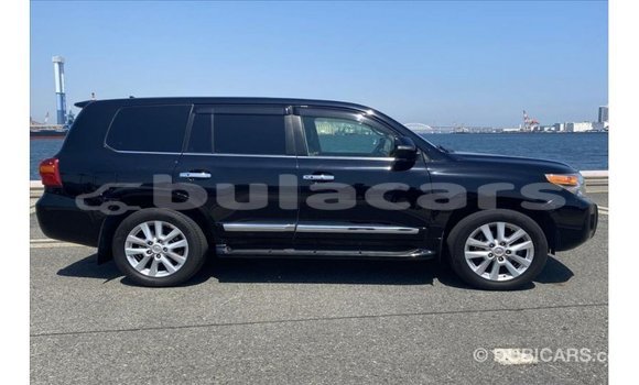 Buy Import Toyota Land Cruiser Black Car in Import - Dubai in Central Buy Import Toyota Land Cruiser Black Car in Import - Dubai in Central