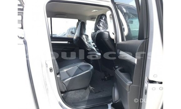 Buy Import Toyota Hilux Grey Car in Import - Dubai in Central Buy Import Toyota Hilux Grey Car in Import - Dubai in Central