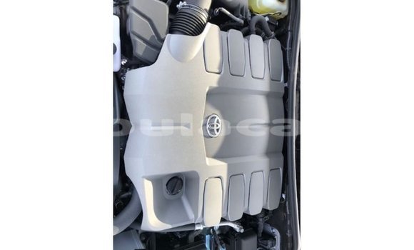 Buy Import Toyota Land Cruiser White Car in Import - Dubai in Central Buy Import Toyota Land Cruiser White Car in Import - Dubai in Central