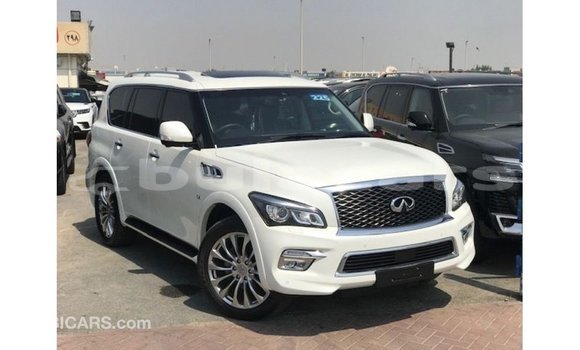 Acheter Import Voiture Infiniti Q Blanc à Import - Dubai, Central Acheter Import Voiture Infiniti Q Blanc à Import - Dubai, Central