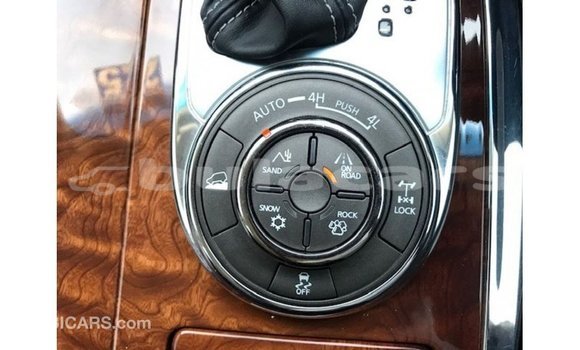 Acheter Import Voiture Infiniti Q Blanc à Import - Dubai, Central Acheter Import Voiture Infiniti Q Blanc à Import - Dubai, Central