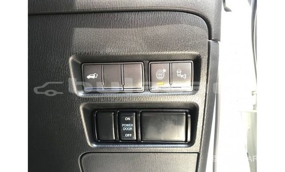 Acheter Import Voiture Infiniti Q Blanc à Import - Dubai, Central Acheter Import Voiture Infiniti Q Blanc à Import - Dubai, Central