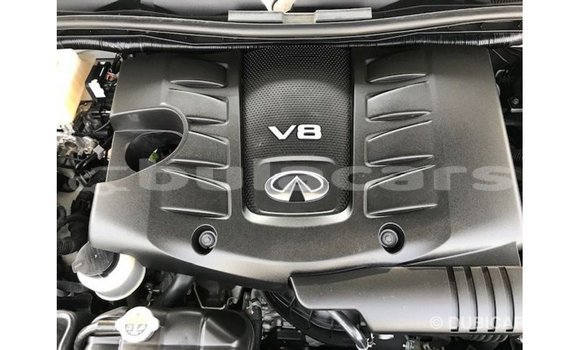 Acheter Import Voiture Infiniti Q Blanc à Import - Dubai, Central Acheter Import Voiture Infiniti Q Blanc à Import - Dubai, Central