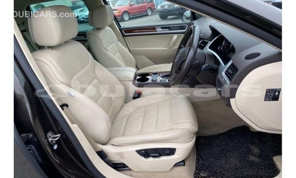 Buy Import Volkswagen Touareg Grey Car in Import - Dubai in Central Buy Import Volkswagen Touareg Grey Car in Import - Dubai in Central