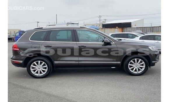 Buy Import Volkswagen Touareg Grey Car in Import - Dubai in Central Buy Import Volkswagen Touareg Grey Car in Import - Dubai in Central