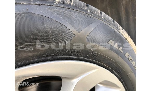 Acheter Import Voiture Hyundai Tucson Rouge à Import - Dubai, Central Acheter Import Voiture Hyundai Tucson Rouge à Import - Dubai, Central