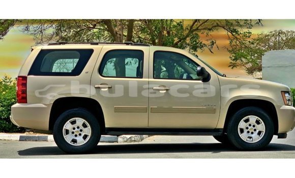 Buy Import Chevrolet Tahoe Other Car in Import - Dubai in Central Buy Import Chevrolet Tahoe Other Car in Import - Dubai in Central
