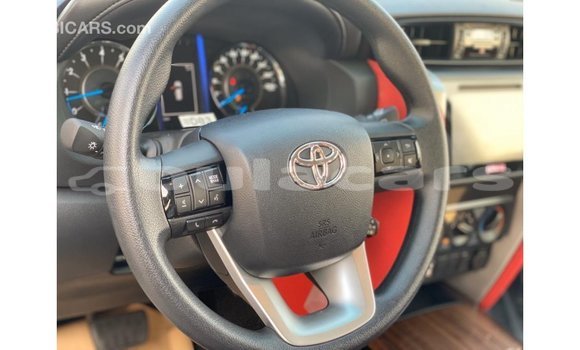 Buy Import Toyota Fortuner White Car in Import - Dubai in Central Buy Import Toyota Fortuner White Car in Import - Dubai in Central