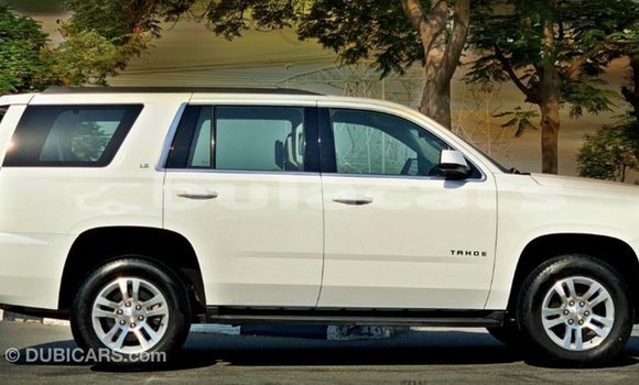 Buy Import Chevrolet Tahoe White Car in Import - Dubai in Central Buy Import Chevrolet Tahoe White Car in Import - Dubai in Central