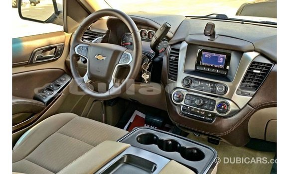 Buy Import Chevrolet Tahoe White Car in Import - Dubai in Central Buy Import Chevrolet Tahoe White Car in Import - Dubai in Central