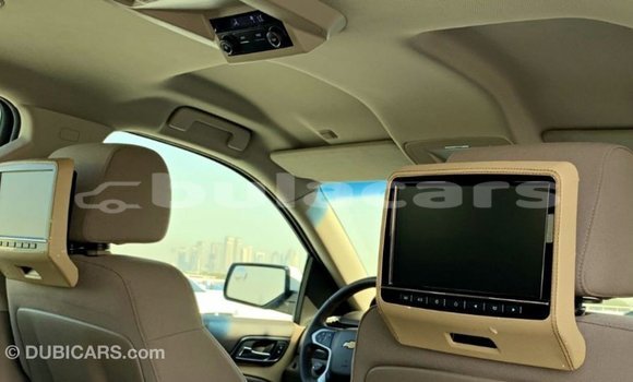 Buy Import Chevrolet Tahoe White Car in Import - Dubai in Central Buy Import Chevrolet Tahoe White Car in Import - Dubai in Central