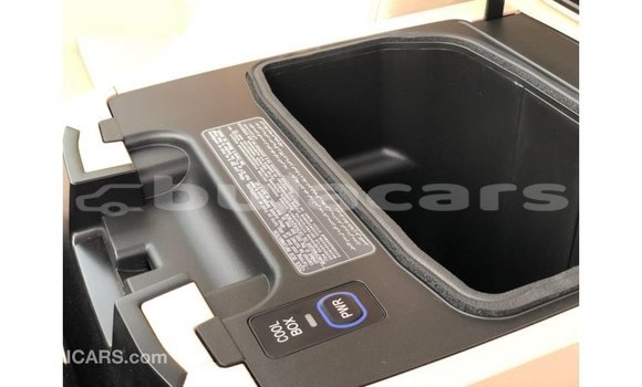 Buy Import Toyota Land Cruiser Black Car in Import - Dubai in Central Buy Import Toyota Land Cruiser Black Car in Import - Dubai in Central