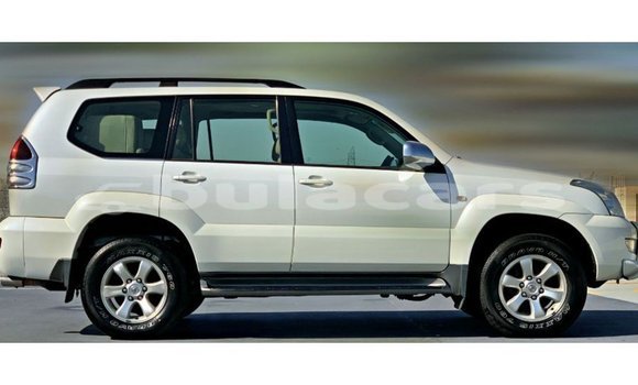 Buy Import Toyota Prado White Car in Import - Dubai in Central Buy Import Toyota Prado White Car in Import - Dubai in Central