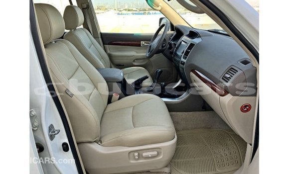 Buy Import Toyota Prado White Car in Import - Dubai in Central Buy Import Toyota Prado White Car in Import - Dubai in Central