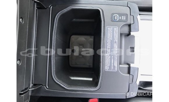 Buy Import Toyota Land Cruiser White Car in Import - Dubai in Central Buy Import Toyota Land Cruiser White Car in Import - Dubai in Central