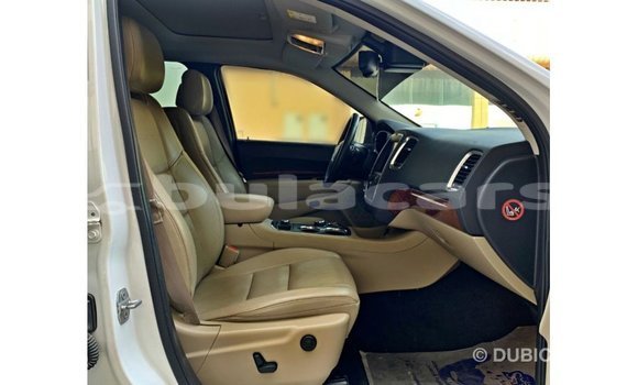 Buy Import Dodge Durango White Car in Import - Dubai in Central Buy Import Dodge Durango White Car in Import - Dubai in Central