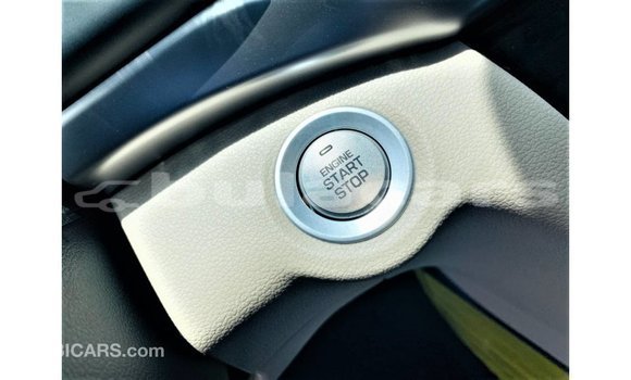 Acheter Import Voiture Hyundai Elantra Blanc à Import - Dubai, Central Acheter Import Voiture Hyundai Elantra Blanc à Import - Dubai, Central