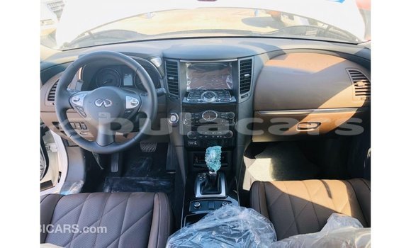 Buy Import Infiniti Q Black Car in Import - Dubai in Central Buy Import Infiniti Q Black Car in Import - Dubai in Central