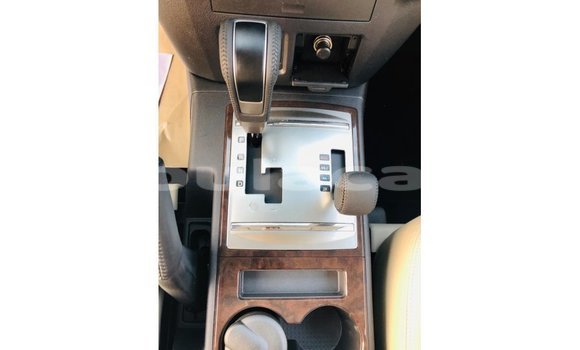 Buy Import Mitsubishi Pajero White Car in Import - Dubai in Central Buy Import Mitsubishi Pajero White Car in Import - Dubai in Central
