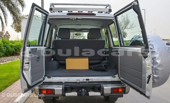 Buy Import Toyota Land Cruiser Grey Car in Import - Dubai in Central Buy Import Toyota Land Cruiser Grey Car in Import - Dubai in Central