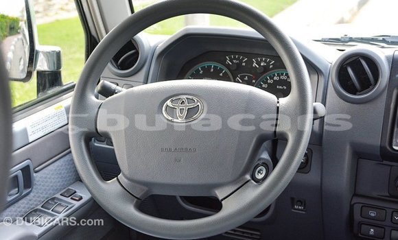 Buy Import Toyota Land Cruiser Grey Car in Import - Dubai in Central Buy Import Toyota Land Cruiser Grey Car in Import - Dubai in Central