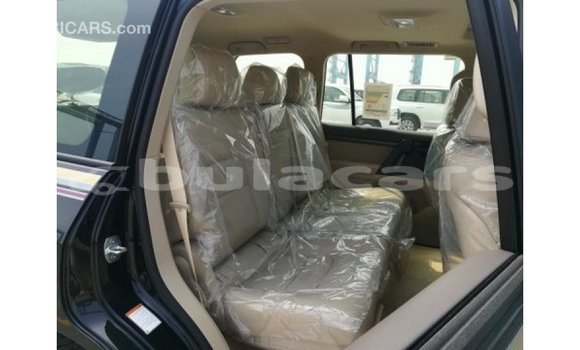 Buy Import Toyota Land Cruiser Black Car in Import - Dubai in Central Buy Import Toyota Land Cruiser Black Car in Import - Dubai in Central