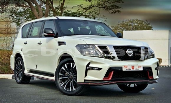 Buy Import Nissan Patrol White Car in Import - Dubai in Central Buy Import Nissan Patrol White Car in Import - Dubai in Central