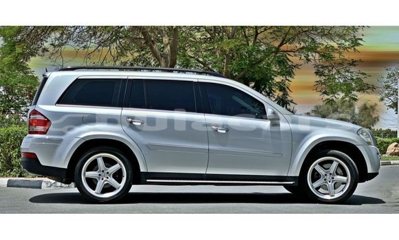 Buy Import Mercedes-Benz 190 Grey Car in Import - Dubai in Central Buy Import Mercedes-Benz 190 Grey Car in Import - Dubai in Central