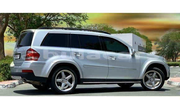 Buy Import Mercedes-Benz 190 Grey Car in Import - Dubai in Central Buy Import Mercedes-Benz 190 Grey Car in Import - Dubai in Central