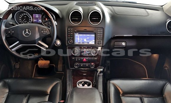 Buy Import Mercedes-Benz 190 Grey Car in Import - Dubai in Central Buy Import Mercedes-Benz 190 Grey Car in Import - Dubai in Central