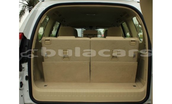 Buy Import Toyota Prado White Car in Import - Dubai in Central Buy Import Toyota Prado White Car in Import - Dubai in Central