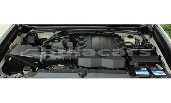 Buy Import Toyota Prado White Car in Import - Dubai in Central Buy Import Toyota Prado White Car in Import - Dubai in Central