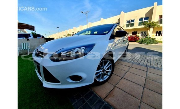 Buy Import Ford Focus White Car in Import - Dubai in Central Buy Import Ford Focus White Car in Import - Dubai in Central