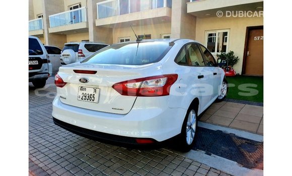 Buy Import Ford Focus White Car in Import - Dubai in Central Buy Import Ford Focus White Car in Import - Dubai in Central