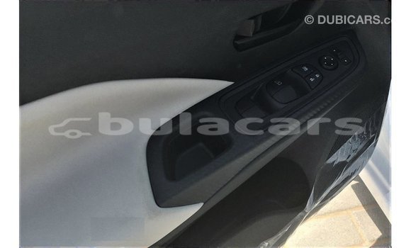Acheter Import Voiture Nissan Sunny Blanc à Import - Dubai, Central Acheter Import Voiture Nissan Sunny Blanc à Import - Dubai, Central